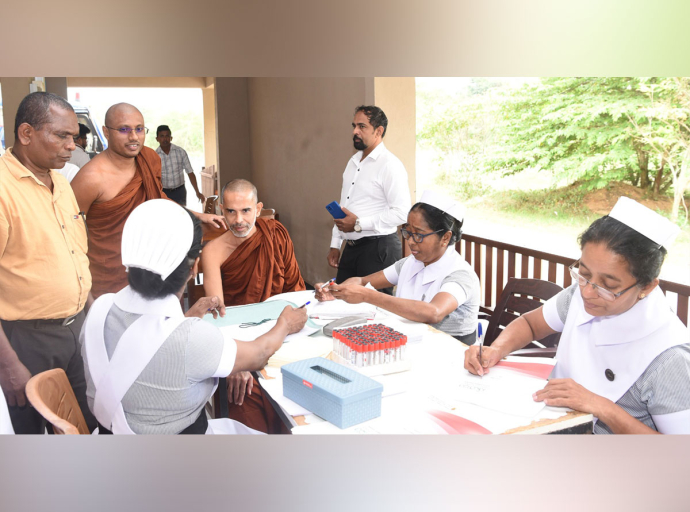 භික්ෂුන් උදෙසා ආරෝග්‍යා ජංගම සුව සායන වැඩසටහනක්