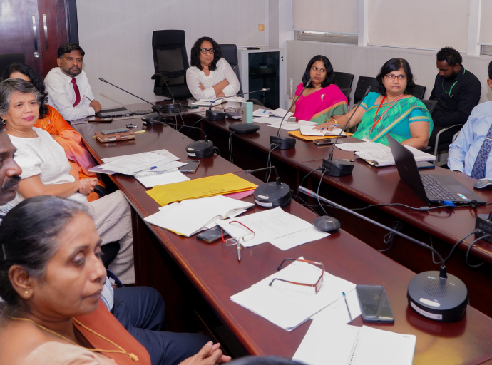 සමාජ පරිවර්තනයට ගුණාත්මක ගුරුවරුන් අවශ්‍යයි  - අගමැති