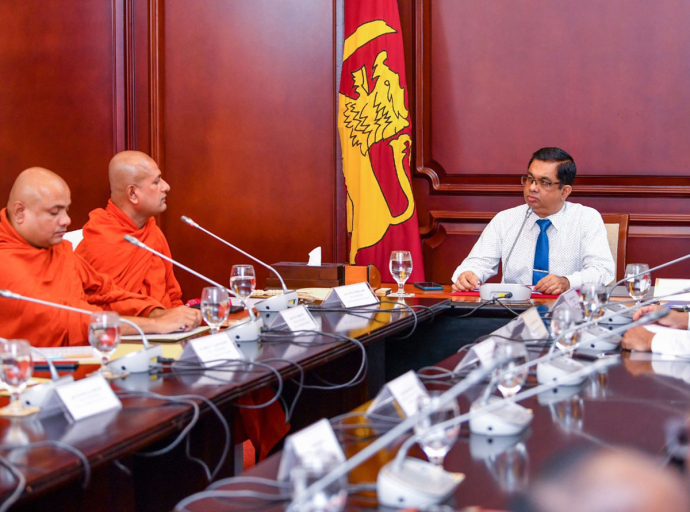 ශ්‍රී ලංකා අමරපුර මහා නිකායේ වසර නවයකට පසු පැවැත්වෙන උපසම්පදා විනයකර්මයට රාජ්‍ය අනුග්‍රහය  
