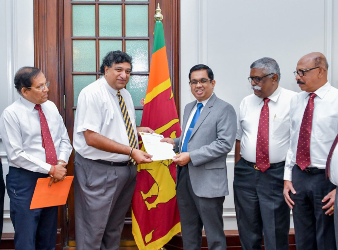 Rebuilding Sri Lanka අරමුදලට Automobile Association of Ceylon වෙතින් මූල්‍යමය පරිත්‍යාගයක්  