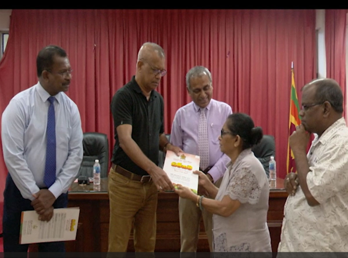 ජනතාවට සින්නක්කර ඔප්පු කඩිනමින් ලබා දෙනවා - කෘෂීකර්ම ඇමති