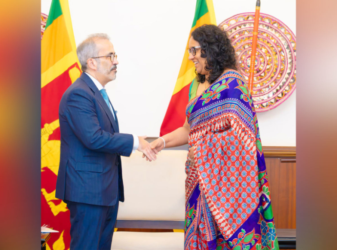පෘතුගාලයේ රාජ්‍ය හා විදේශ කටයුතු අමාත්‍යවරයා අග්‍රාමාත්‍යවරිය හමුවෙයි
