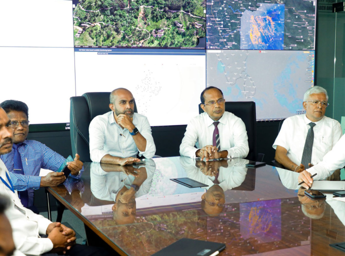 දිට්වා ව්‍යසනයෙන් හානිවූ මහාමාර්ග සහ දුම්රිය මාර්ග සෑදීමට NBRO විශේෂඥ සහය