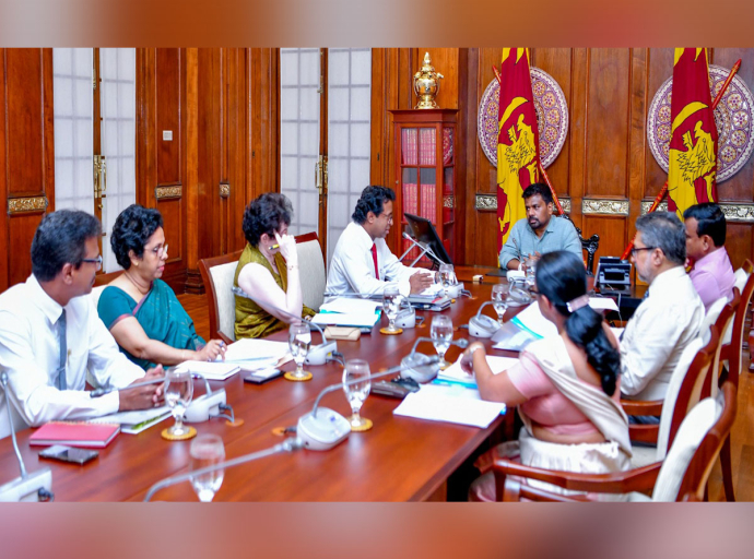 රජයට අයත් වාණිජමය නොවන ආයතන පිළිබඳ අධීක්ෂණයට පත් කළ කමිටුව ජනපති හමු වෙයි