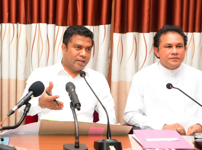 හිසතෙල් ගෑමේ රාජ්‍ය උත්සවය ගැන විශේෂ සාකච්ඡාවක් අද මහනුවරදී