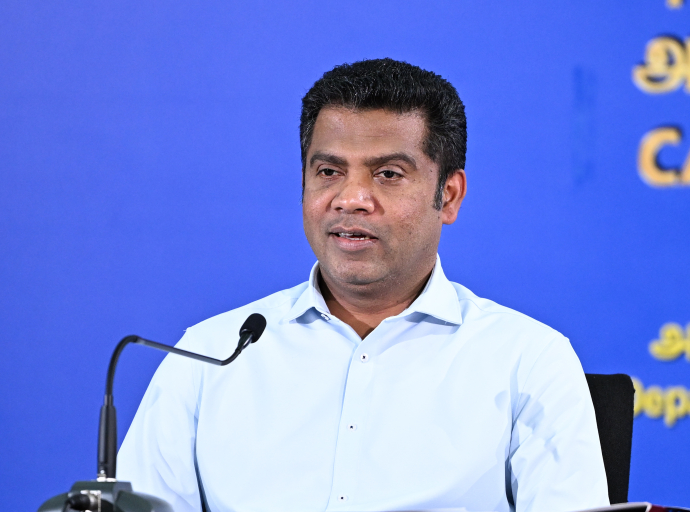 තෙල් අර්බුදයට විසඳුම ගබඩා පහසුකම් වැඩි කර ගැනීමයි - කැබිනට් මාධ්‍ය ප්‍රකාශක 