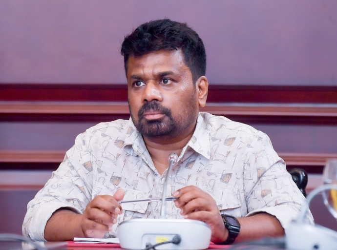 ඉන්ධන පිරිමැසීම පිළිබඳ සෑම අමාත්‍යාංශයකටම ප්‍රායෝගික වැඩපිළිවෙළක් තිබිය යුතුයි - ජනපති