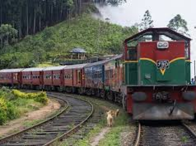 බදාදා විශේෂ නිවාඩු දිනයේ දුම්රිය ධාවන කාලසටහන නිකුත්  කෙරේ 