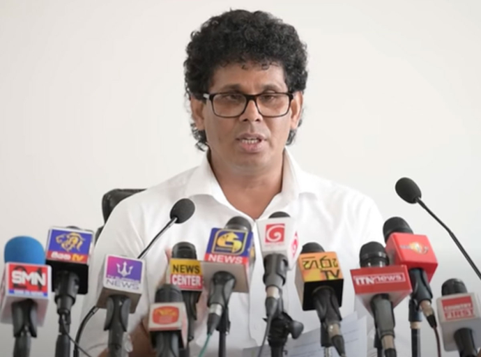 අන්තර්ජාල වෙළෙඳාමේ නිරතවන්නන් සහ බෙදාහරින්නන් ලියාපදිංචි කෙරේ