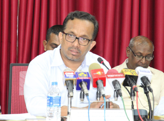 විදුලිය අරපිරිමැස්මෙන් භාවිතයට ගන්න - අමාත්‍ය සුනිල් හඳුන්නෙත්ති
