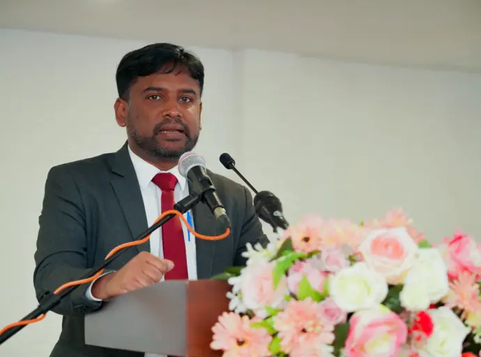 "සමාජ ආශ්‍රයෙන් ලබන ප්‍රායෝගික අධ්‍යාපනය තුළින් සෑම අතින්ම පරිපූර්ණ සිසුවෙකු බිහිවෙනවා" - නියෝජ්‍ය අමාත්‍ය වෛද්‍ය මධුර සෙනෙවිරත්න 