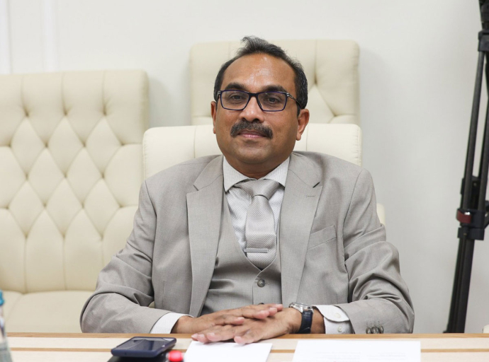 රුසියානු සමූහාණ්ඩුව ලබාදෙන මානවීය හා ජාත්‍යන්තර සහය ශ්‍රී ලංකාව අගය කරනවා - අමාත්‍ය බිමල් රත්නායක