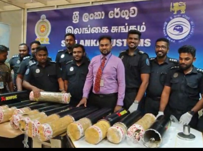 රුපියල් කෝටි 25.5ක් වටිනා “කුෂ්” මත්ද්‍රව්‍ය තොගයක් සමඟ ගුවන් මගියෙකු කටුනායකදී අත්අඩංගුවට