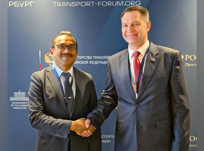 ශ්‍රී ලංකාවේ ක්‍රියාත්මක ප්‍රවාහන නවීකරණ වැඩසටහන ශක්තිමත් කිරීමට බෙලරුස් සහාය