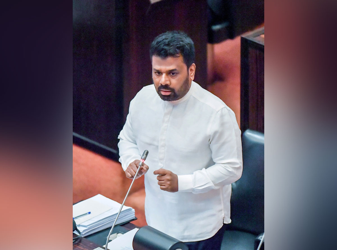 අර්බුදය හමුවේ ජනතාවට සහන සැලසීමට ජනපතිගෙන් මාස තුනක් සඳහා රුපියල් බිලියන 100ක සහන පැකේජයක්