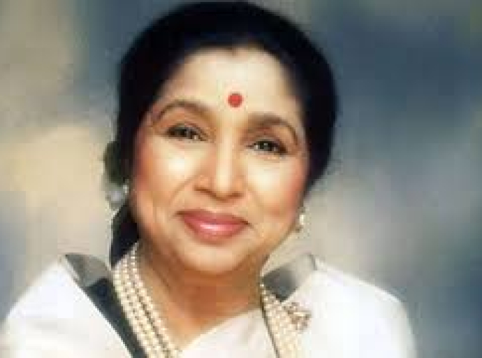බොලිවුඩ් ප්‍රවීණ ගායිකා ආශා බෝස්ලේ දිවිසැරිය නිමා කරයි