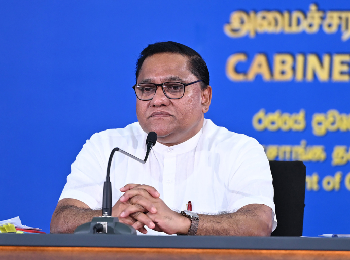 වංචාවක් සිදු වී ඇත්නම් කොමිසමට තොරතුරු ලබා දෙන්න - ඇමති විජිත හේරත්