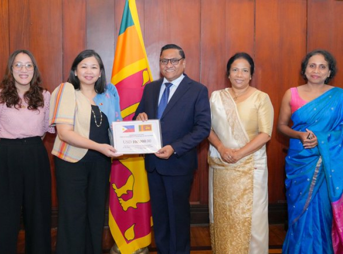 ශ්‍රී ලංකාවට පිලිපීනයෙන් ඇමරිකානු ඩොලර් 100,000ක ආධාරයක්