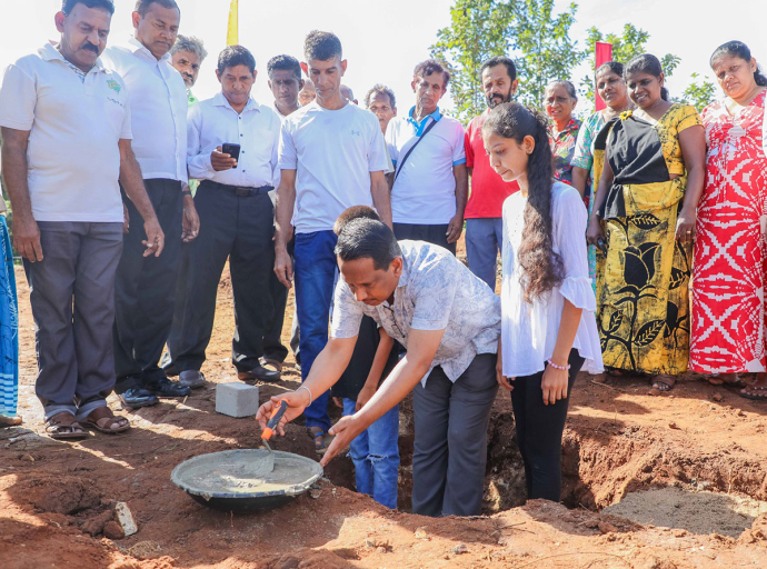 දිට්වා ආපදාවෙන් අවතැන් වූ පවුල් 11කට නව නිවාස ඉදිකිරීමේ ව්‍යාපෘතිය ආරම්භ කෙරේ