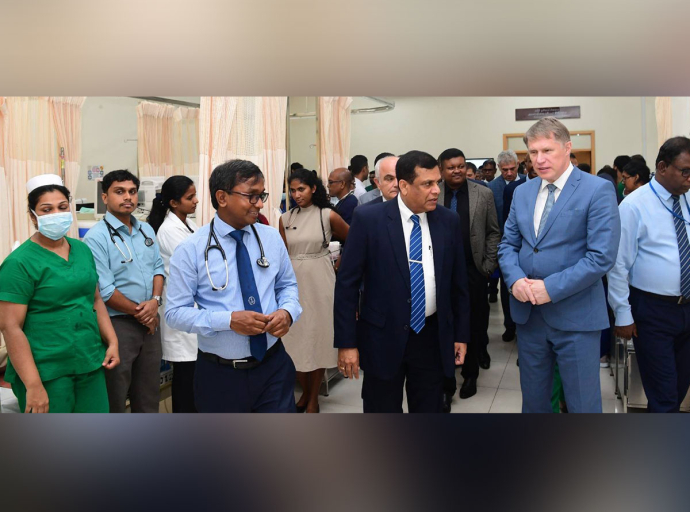රුසියානු සෞඛ්‍ය ඇමති කොළඹ ජාතික රෝහල නිරීක්ෂණය කරයි