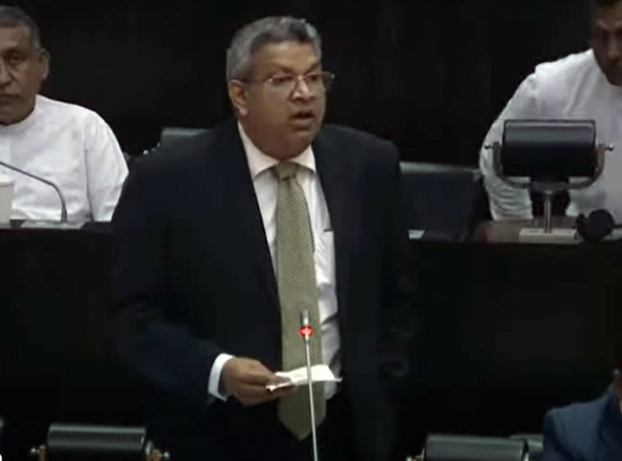 මීගමුව බන්ධනාගාර සිද්ධිය සුළුවෙන් තකන්නේ නැහැ , සිද්ධිය සම්බන්ධයෙන් පූර්ණ විමර්ශනයක් - අධිකරණ ඇමති