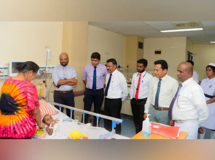 බද්ධ නිවුන් දියණියන් සාර්ථකව වෙන් කළ ඓතිහාසික සැත්කම තුළින් මෙරට නිදහස් සෞඛ්‍ය සේවාවේ විශිෂ්ටත්වය ලොවට තහවුරු කරයි