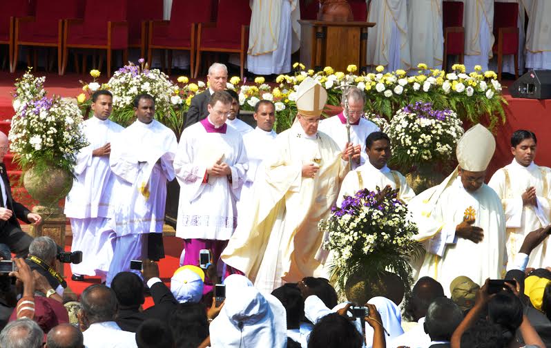 Pope Francis holds a Holy Mass at Galle Face Green Colombo 34