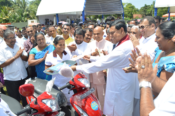 Hand over the Motor bike for Government Officers  Kalutara 2