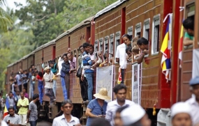 දුම්රිය වර්ජනය අත්හිටුවයි