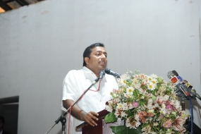 අධ්‍යාපන ඇමැතිගෙන් නව චක්‍රලේඛයක්