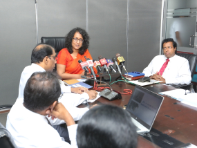 උත්සව පැවැත්වීම වෙනුවෙන් සිදු කරන අනවශ්‍ය මුදල් හා රාජ්‍ය සම්පත් නාස්තිය වහා නවත්වන්න