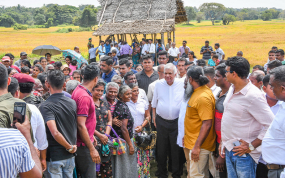 මෙරට දියත් කෙරෙන විශාලතම කෘෂි නවීකරණ වැඩසටහන නුදුරේදීම ක්‍රියාත්මක කරනවා - ජනපති