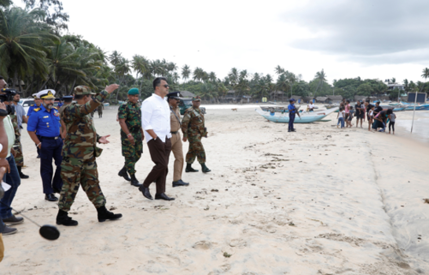 ආරුග‍ම්බේ ප්‍රදේශයේ ආරක්‍ෂාව පිළිබඳ සොයා බැලීමට ආරක්‍ෂක ලේකම්වරයා එහි සංචාරයක නිරත වෙයි