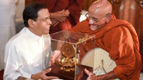 ගෞරවනීය මහා සංඝරත්නයේ අවවාද අනුශාසනා මත රජයක් ලෙස ඉටුකළයුතු සියලු යුතුකම් ඉටුකිරීමට කැපවනවා - ජනපති