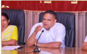 අස්වැසුම ප්‍රතිලාභ ලබමින් නොමිලේ දුන් සහල් ලබා නොගත් පිරිස සොයා හඳුනා ගැනීමට වාර්තාවක් කැඳවයි - මුදල් රාජ්‍ය අමාත්‍ය ෂෙහාන් සේමසිංහ