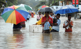 පීඩාවට පත්ව ඇති ජනතාවට සහන සැලසීමට සහ හානියට පත් යටිතල පහසුකම් පිළිසකර කිරීමේ ක්ෂණික වැඩපිලිවෙලක්