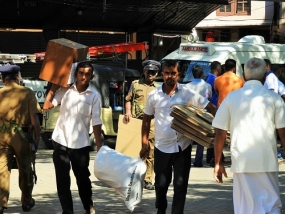 පළාත් පාලන මැතිවරණයට මාතර සූදානම් - ඡන්ද පෙට්ටි බෙදාහැරීම ඇරඹේ