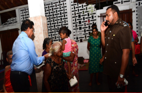 ලබා දුන් උපදෙස් එලෙසම ක්‍රියාත්මක වනවා  දැයි බලන්න සෞඛ්‍ය  ලේකම් අවතැන් කදවුරු වලට යයි