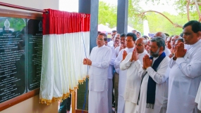 ගොවි ආර්ථිකය නගාසිටුවන සංවර්ධන ව්‍යාපෘති සඳහා ප‍්‍රමුඛත්වයක් හිමි නොවීම තුළින් ගොවි ජනතාවගේ ගැටලුවලට විසඳුම් නොලැබුණු බව ජනාධිපතිතුමා පවසයි