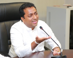 ක්‍රිකට් ගොඩගැනීමේ වගකීම ඇමති අකිල භාරගනී