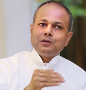 දෙණියායේ පීඩාවට පත් ජනතාගේ වන්දි ලබාදීම කඩිනම් කිරීමට ඇමැති මැදිහත් වෙයි